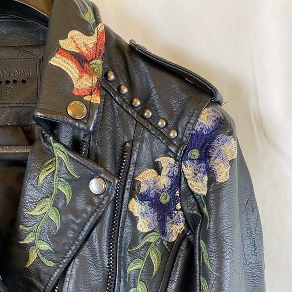 BLANK NYC Embroidered Floral Moto Jacket - Picture 3 of 10
